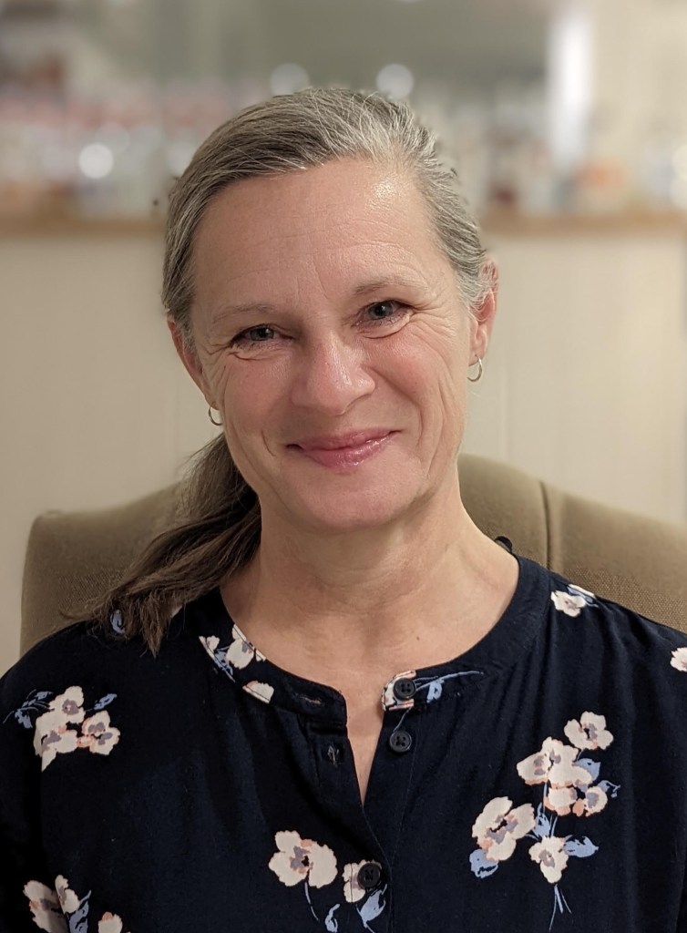 Forfatterbiografi Elisabeth Lautrup